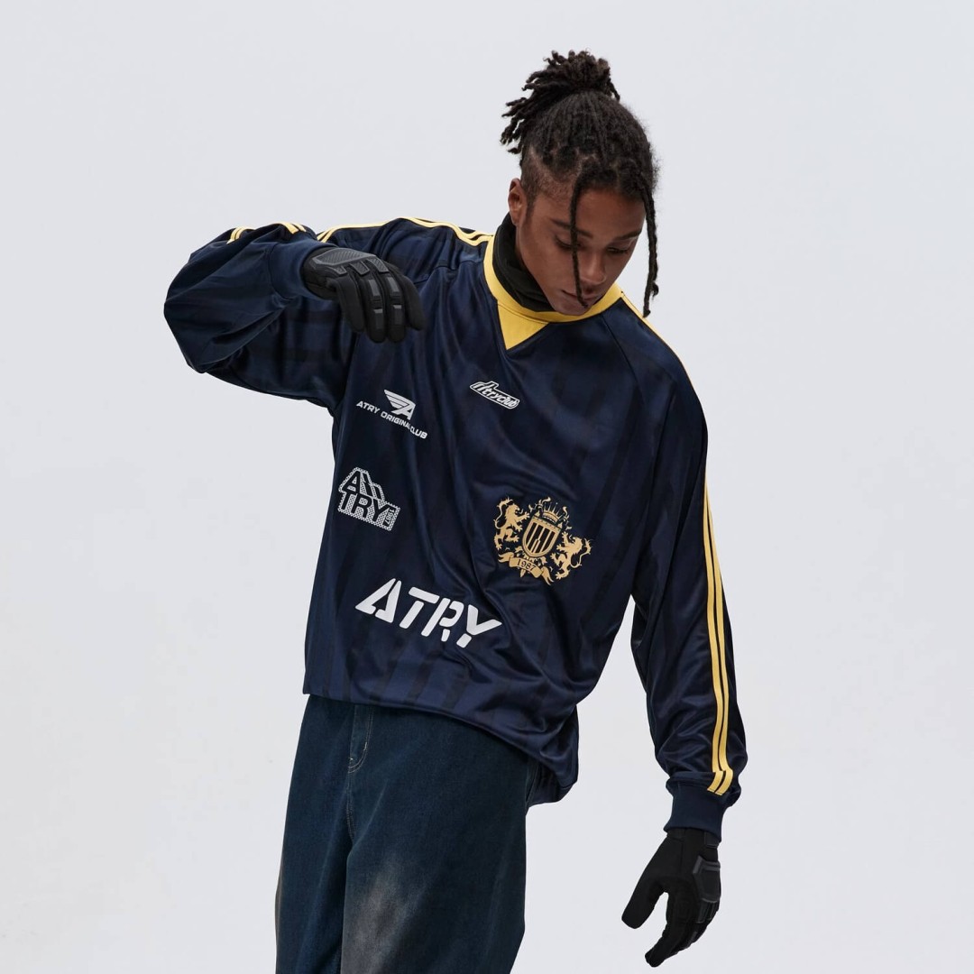 Athletic Jersey with Thumbholes